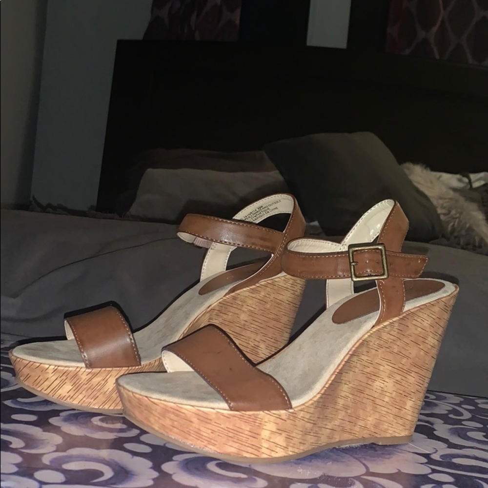 NINE&Co Wedges